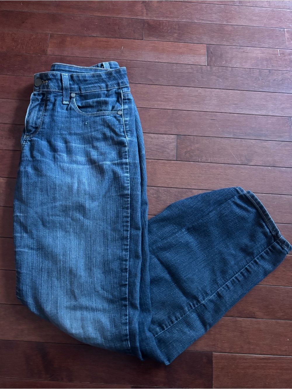 PAIGE Women's Straight Leg Jeans - Medium Blue Wash size 29